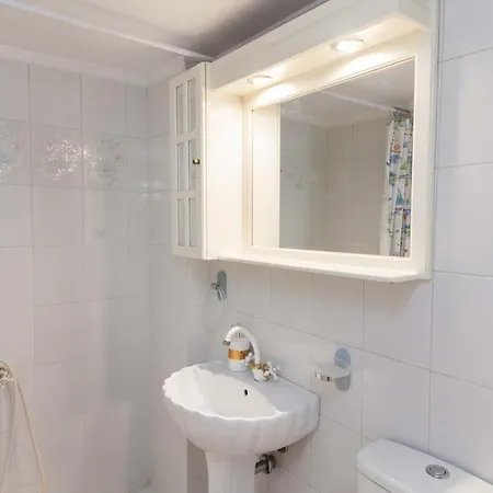 Classical Beauty 3bd In Peacefull Nea Filothei Apartment