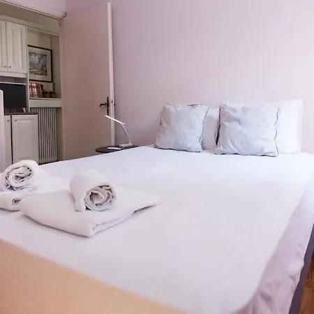 Classical Beauty 3bd In Peacefull Nea Filothei Athens